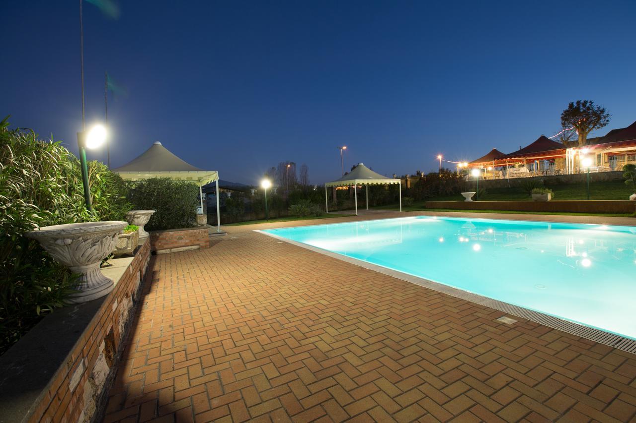 Tenuta Gran Paradiso Hotel Palombara Sabina Luaran gambar